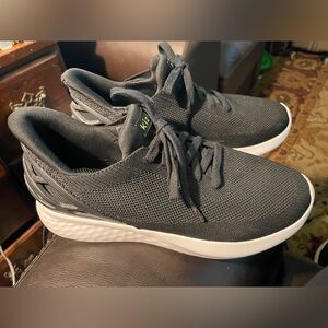 "Kizik Unisex Athens Hands Free Sneakers Black Sz M8, W9.5 WIDE NO INSOLES"